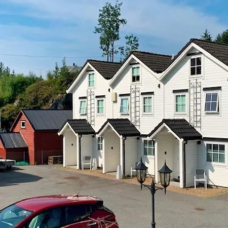 Casa vacanze 6 Person In Austrheim *