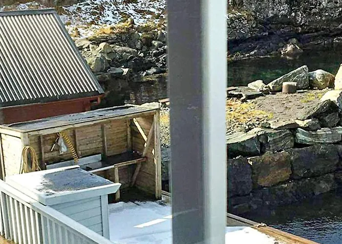 6 Person In Austrheim Holiday home
